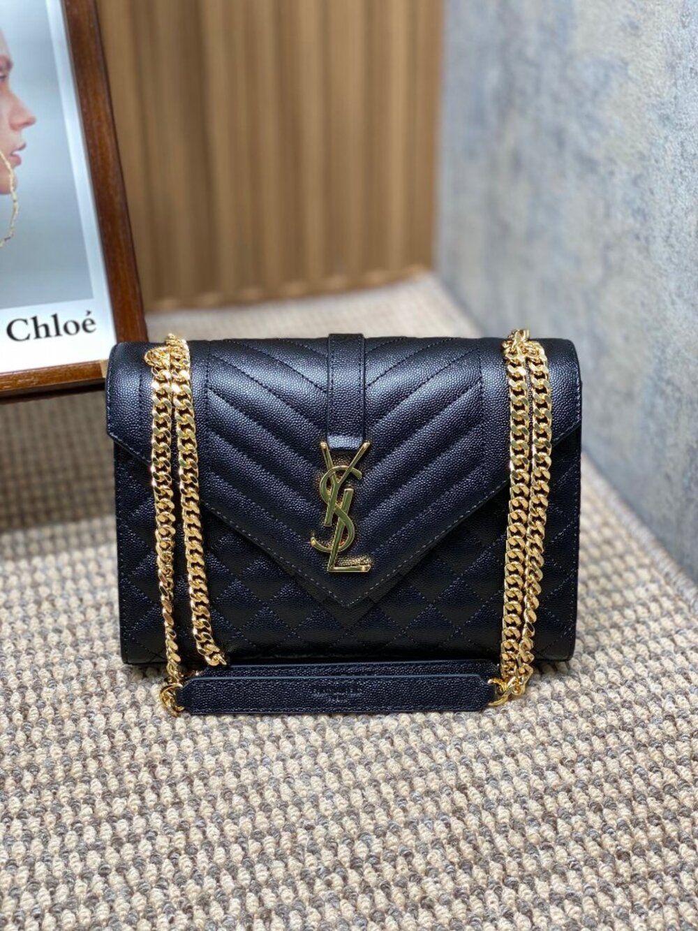 Saint Laurent Envelope Medium Bag - Black